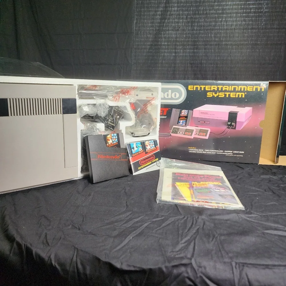 NES Original‎ With Manuals, Super Mario Bros & Duck Hunt With Zapper Light Gun